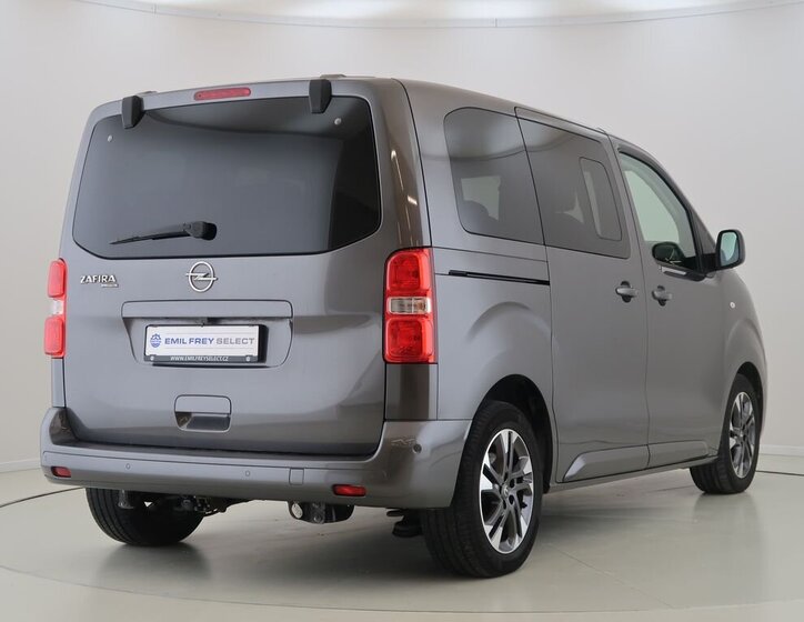 Opel Zafira MPV 1,5 l 88 kw