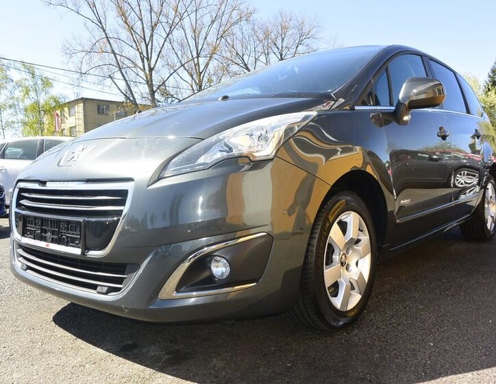 Peugeot 5008 MPV 1,6 l 88 kw