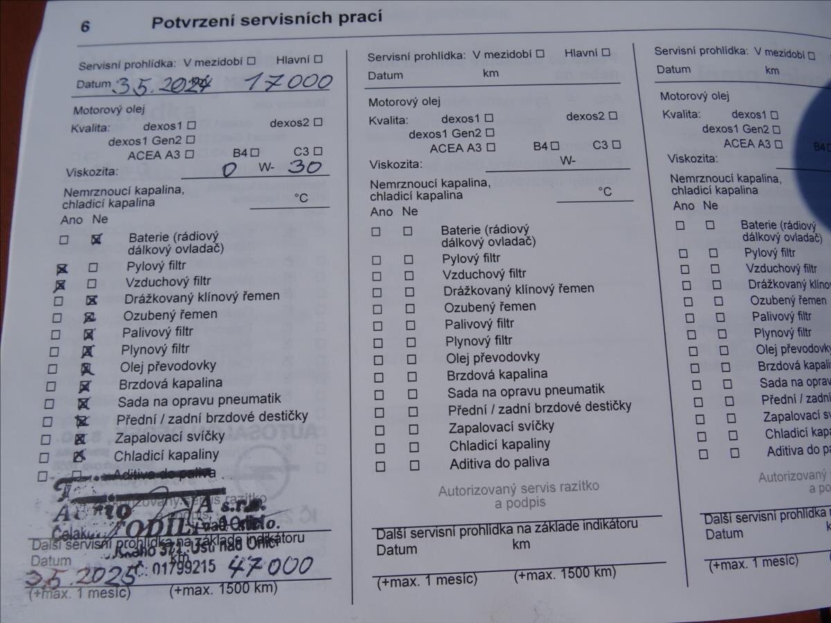 Opel Crossland X MPV 1,2 l 61 kw