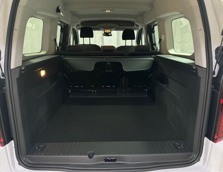 Toyota ProAce City Verso 11