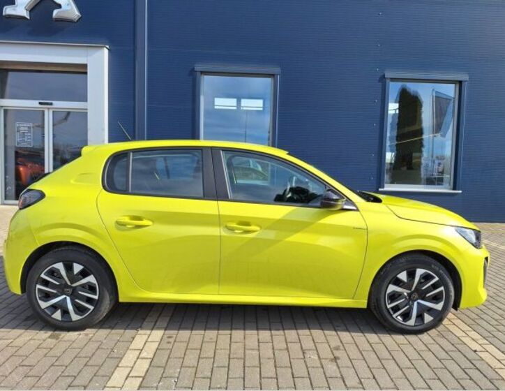 Peugeot 208 6