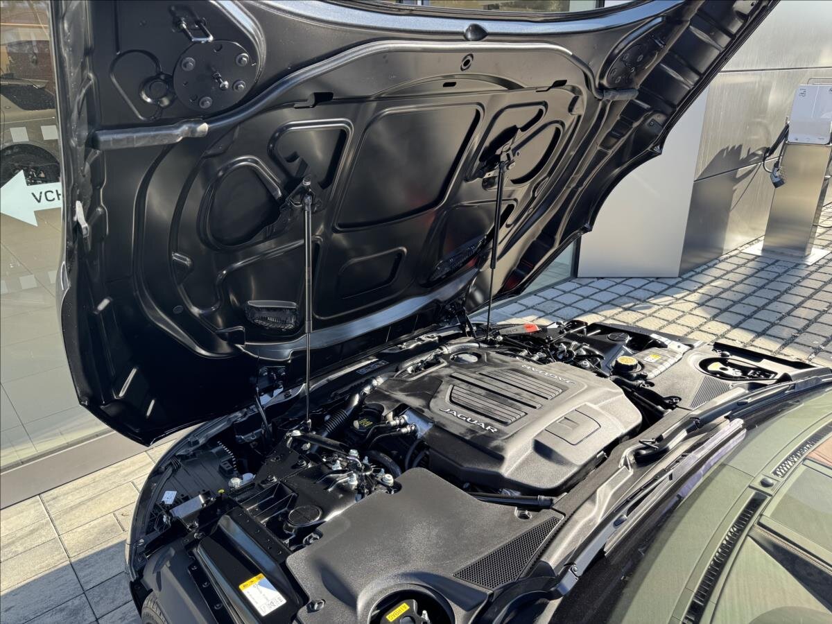 Jaguar F-Type Kabriolet 5,0 l 423 kw
