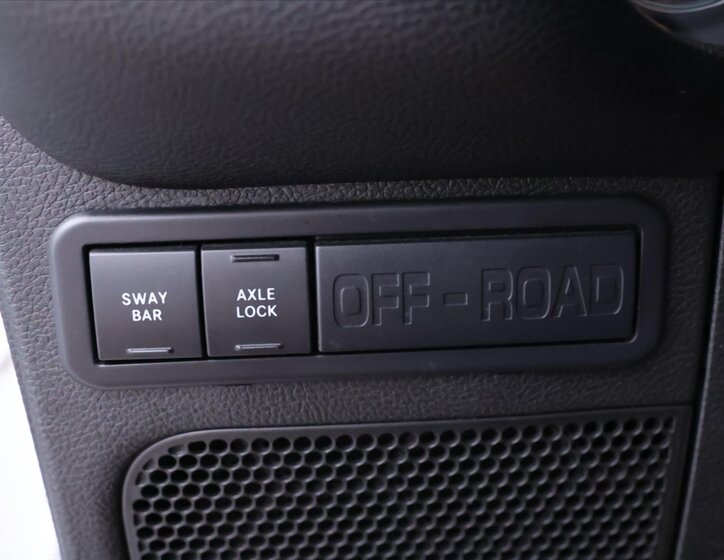 Jeep Wrangler SUV 2,8 l 147 kw