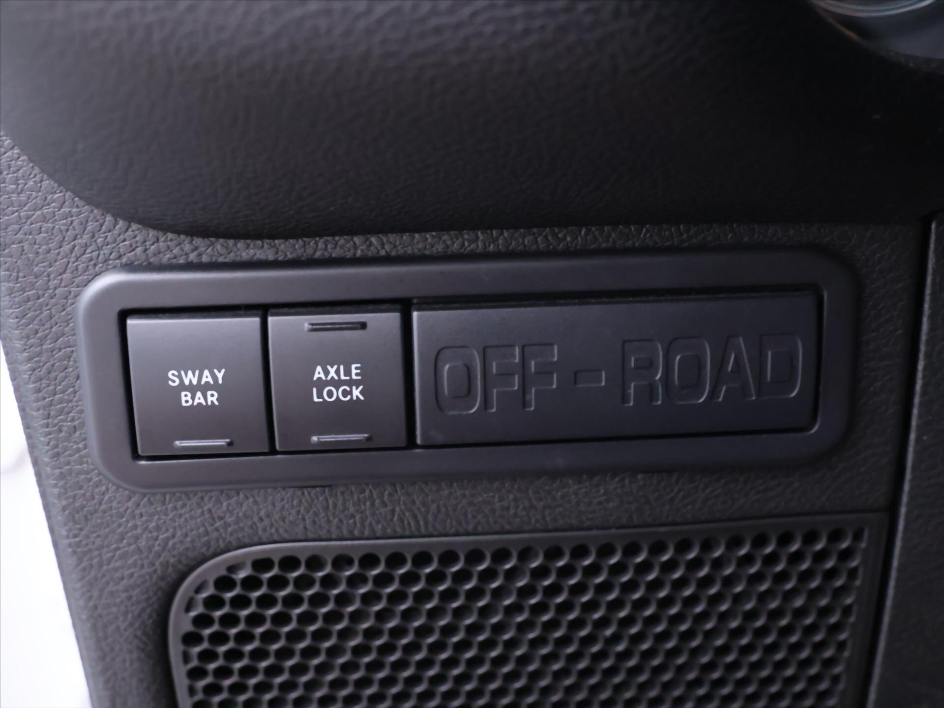 Jeep Wrangler SUV 2,8 l 147 kw