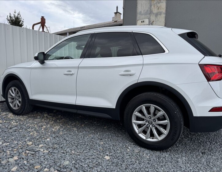 Audi Q5 SUV / Terénní 2,0 l 185 kw