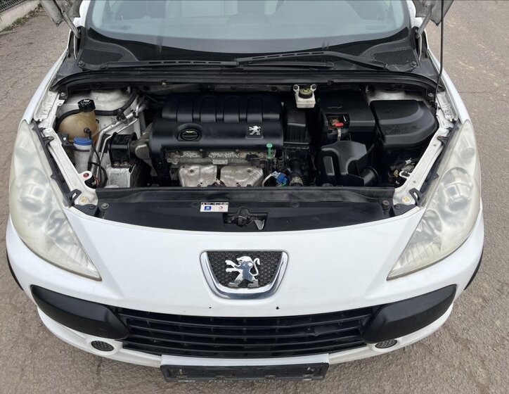 Peugeot 307 Hatchback 1,4 l 65 kw