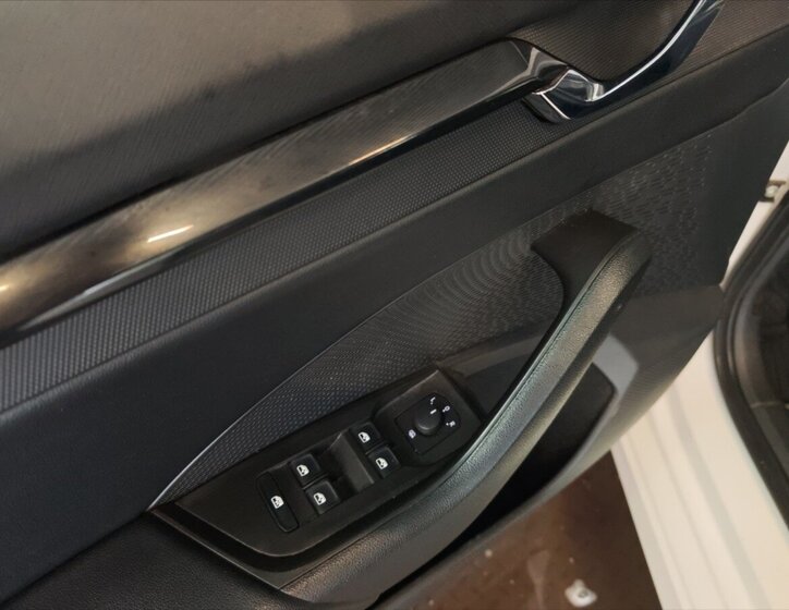 Škoda Octavia Liftback 2,0 l 85 kw