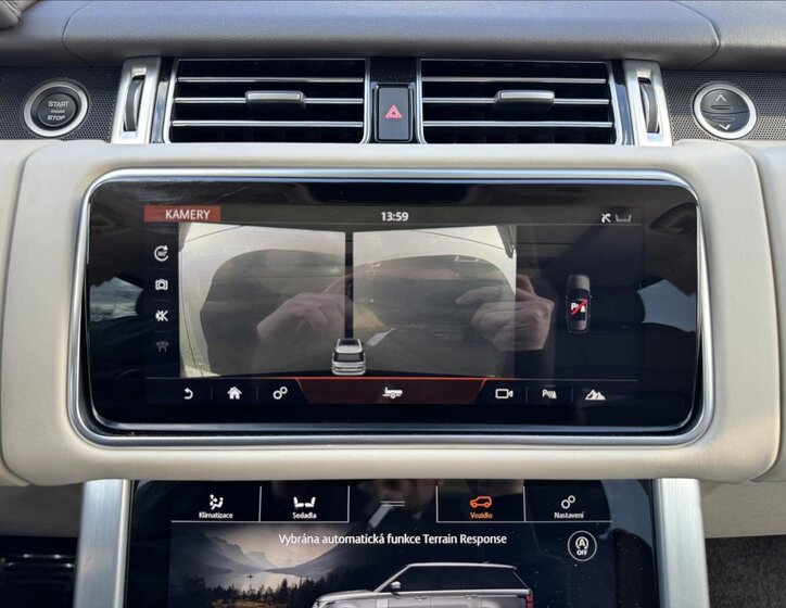 Land Rover Range Rover SUV / Terénní 3,0 l 221 kw