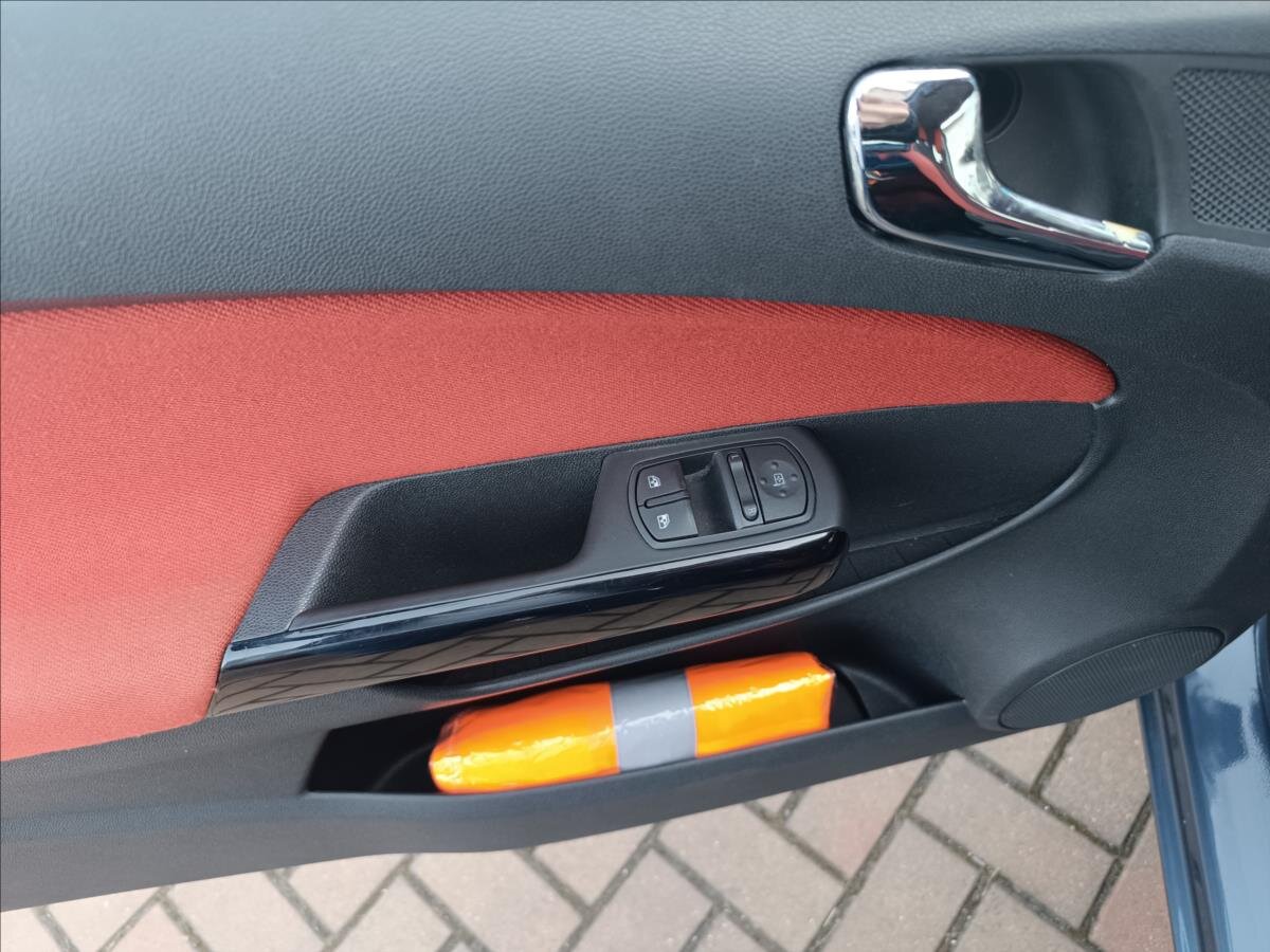 Opel Corsa Hatchback 1,2 l 59 kw