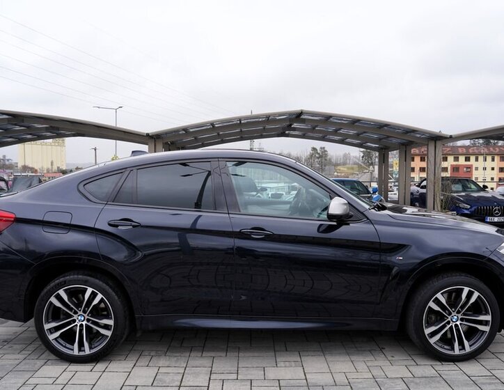 BMW X6 SUV / Terénní 3,0 l 280 kw