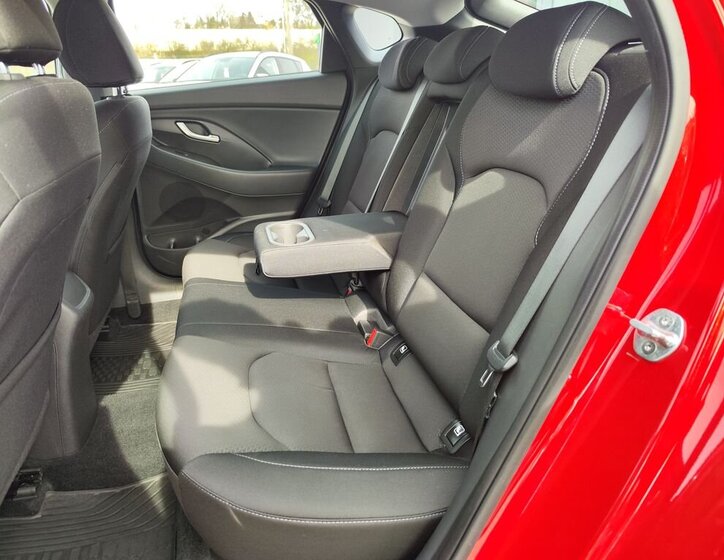 Hyundai i30 Liftback 1,4 l 103 kw