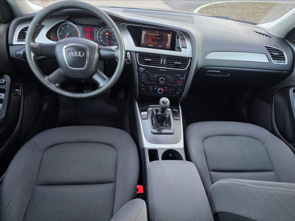 Audi A4 Kombi 2,0 l 88 kw