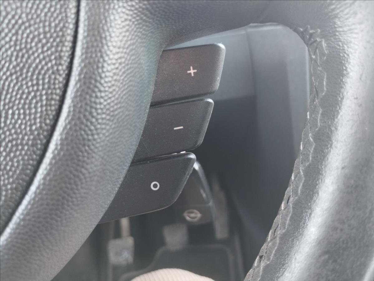 Opel Meriva MPV 1,4 l 66 kw