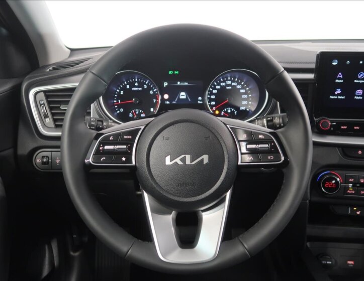KIA Ceed 14