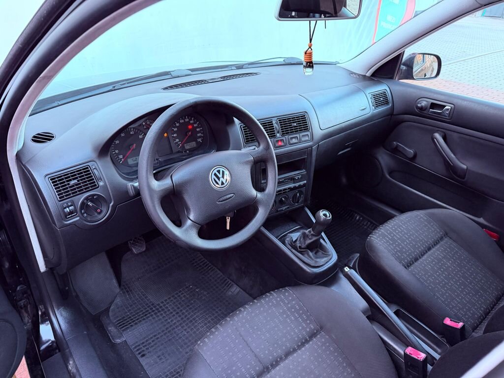 Volkswagen Golf Hatchback 1,4 l 55 kw