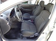 Toyota Avensis Kombi 2,0 l 93 kw
