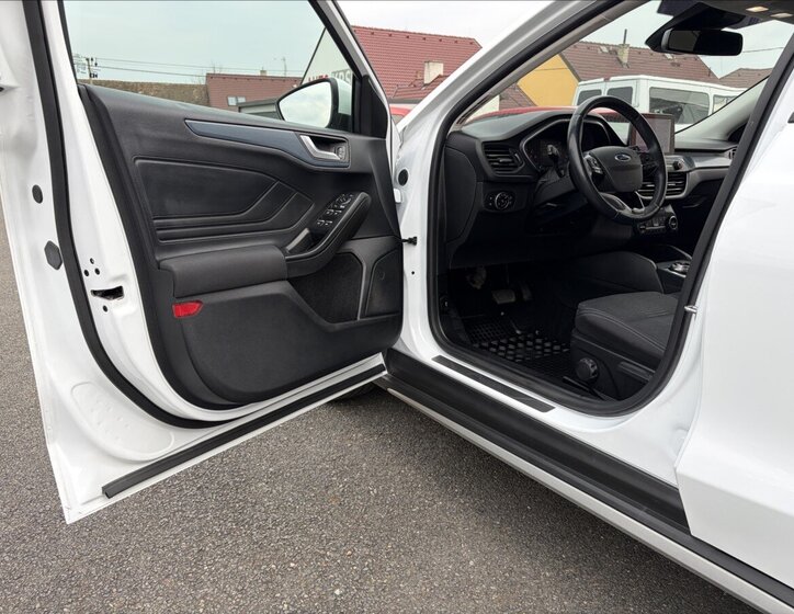 Ford Focus Kombi 1,5 l 110 kw