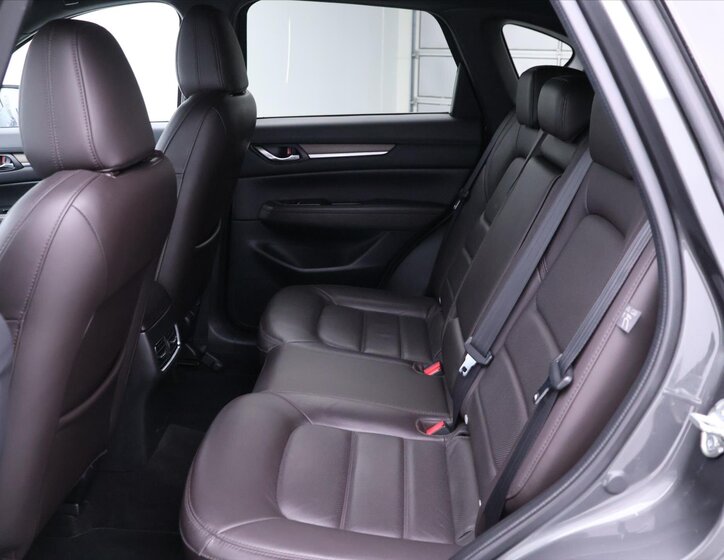 Mazda CX-5 SUV / Terénní 2,5 l 143 kw