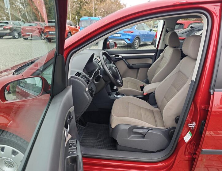 Volkswagen Touran MPV 1,4 l 103 kw