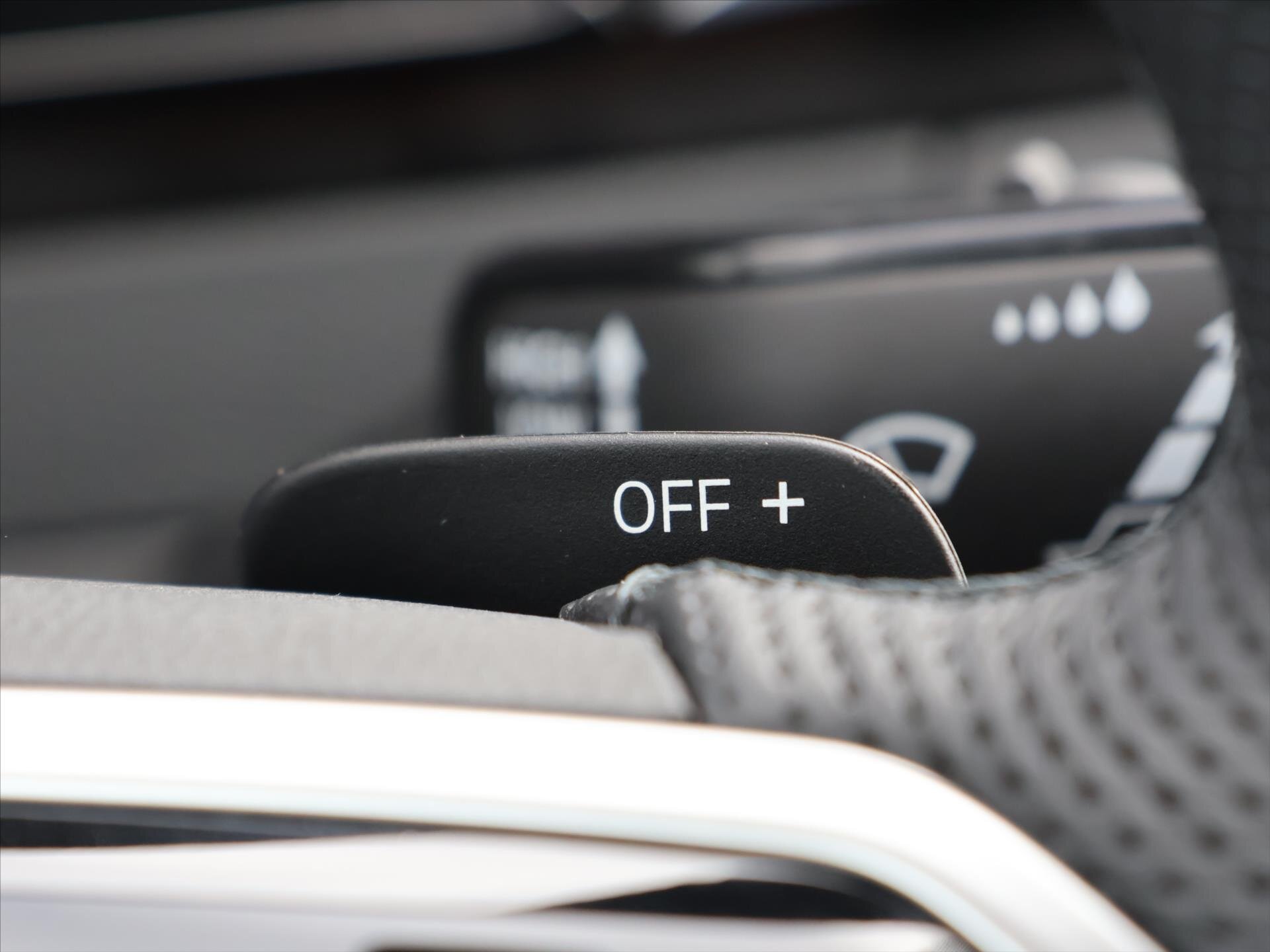 Volkswagen Arteon Kombi 2,0 l 206 kw