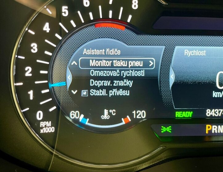 Ford S-MAX MPV 2,5 l 140 kw