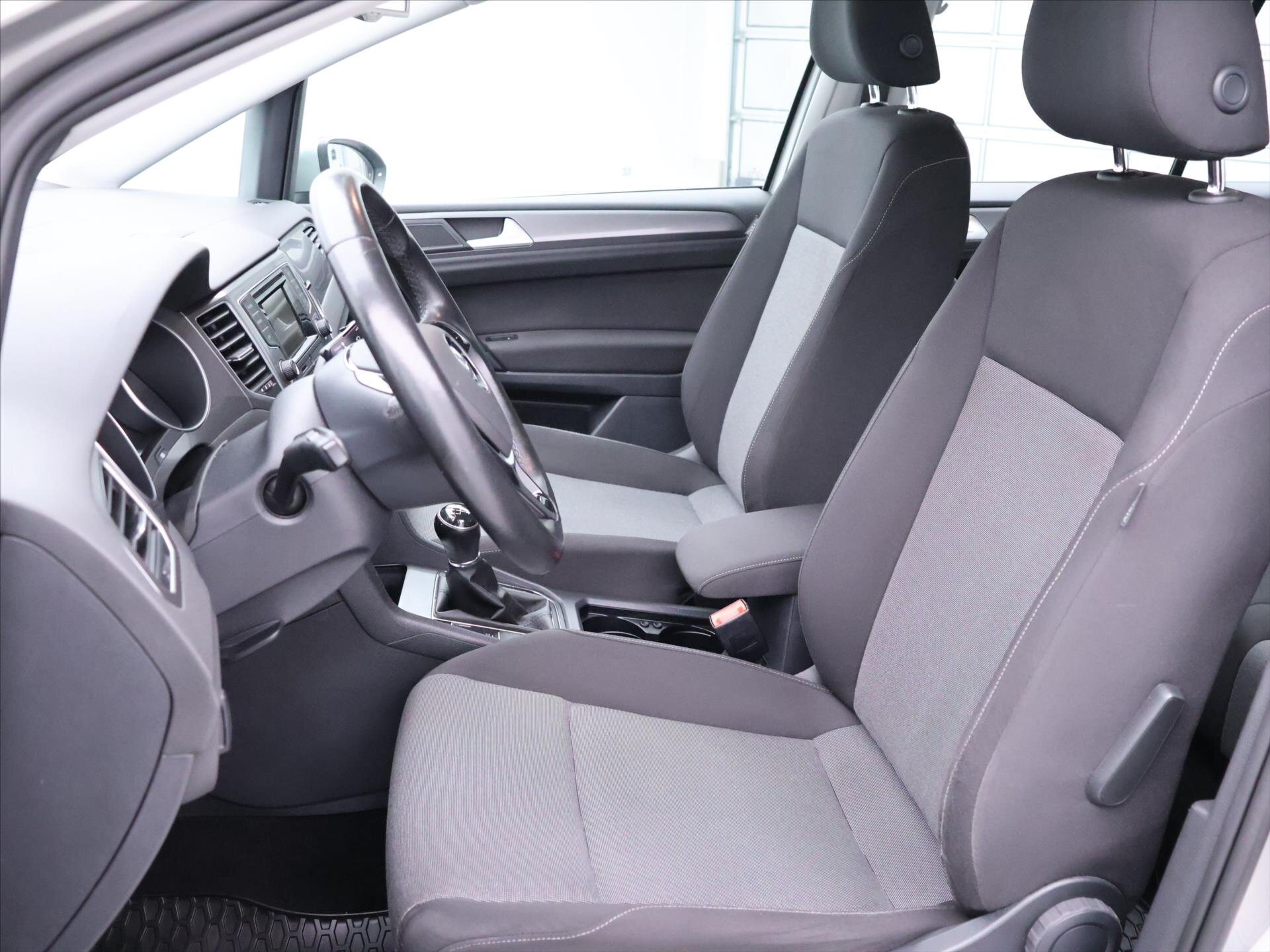 Volkswagen Golf Sportsvan MPV 1,6 l 81 kw