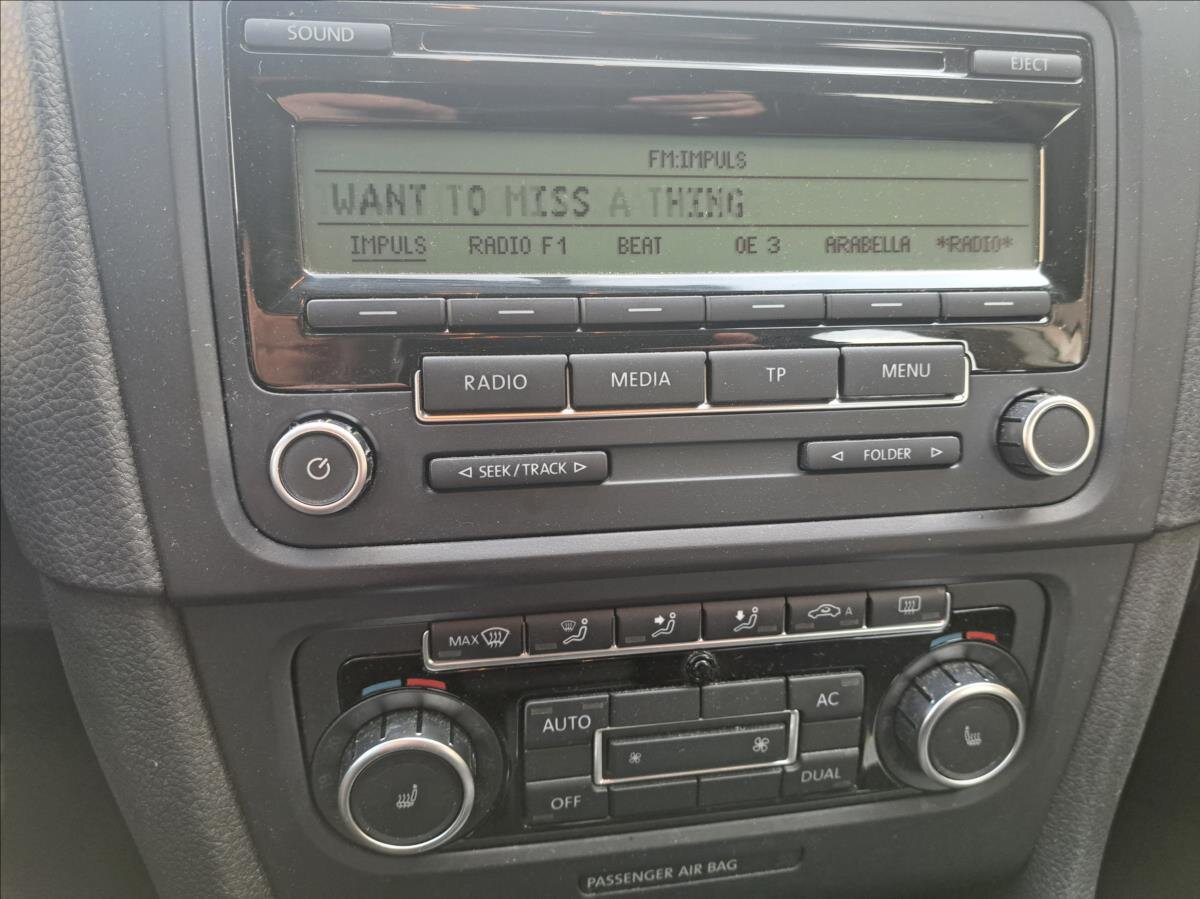 Volkswagen Golf Kombi 1,6 l 77 kw