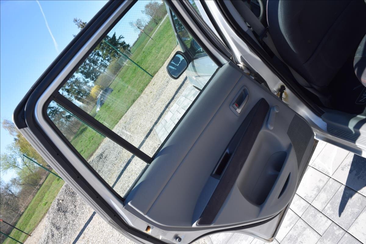 Mazda 2 Kombi 1,2 l 55 kw