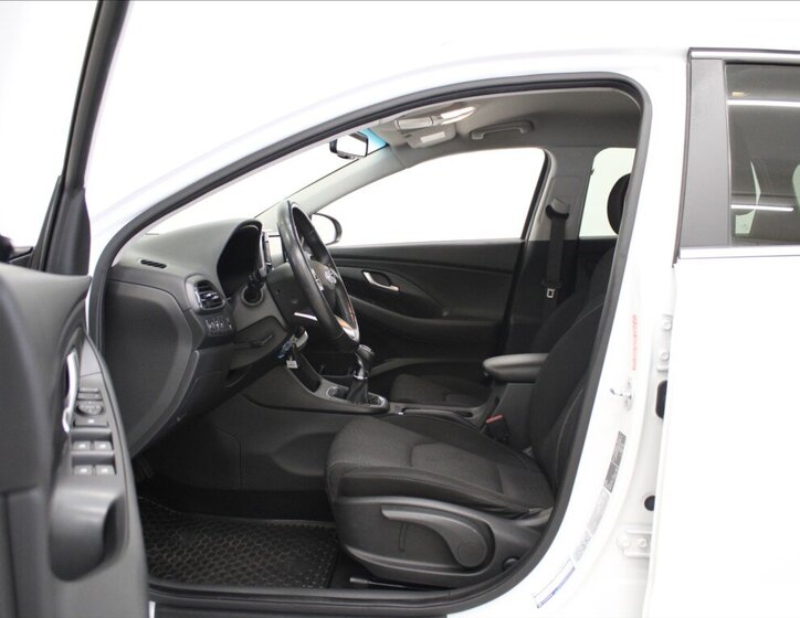 Hyundai i30 Kombi 1,6 l 85 kw