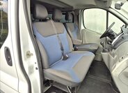 Renault Trafic 23