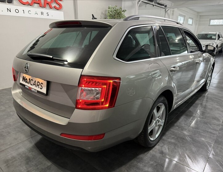 Škoda Octavia Kombi 2,0 l 110 kw