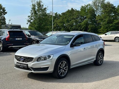 Volvo V60 Kombi 2,0 l 140 kw