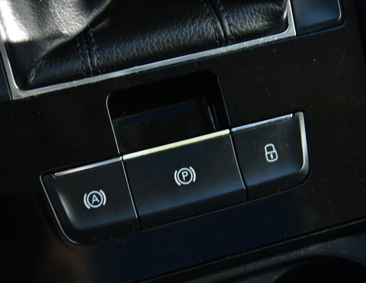 Škoda Superb Kombi 2,0 l 140 kw