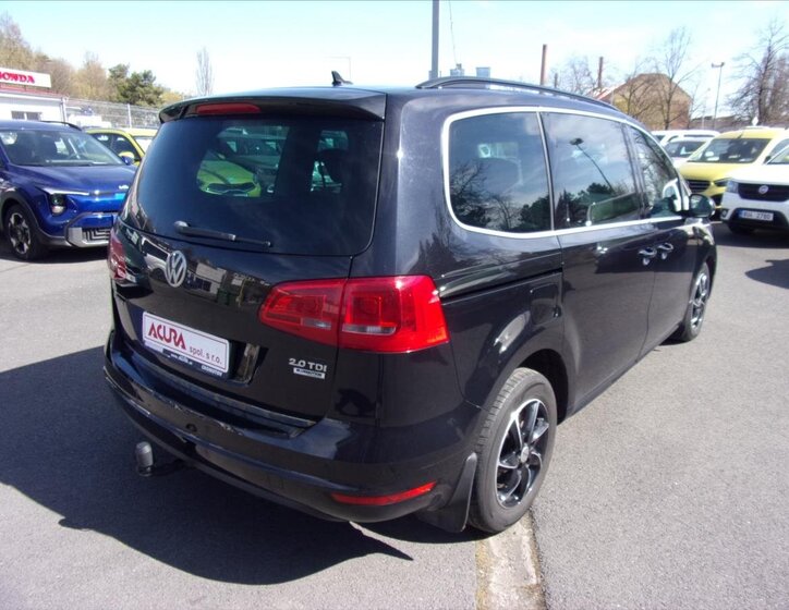 Volkswagen Sharan Kombi 2,0 l 100 kw