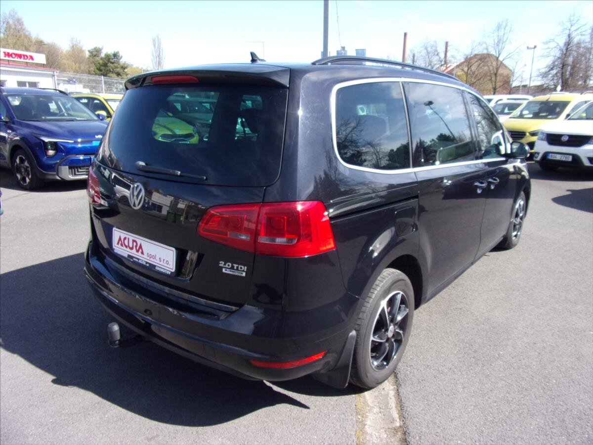 Volkswagen Sharan Kombi 2,0 l 100 kw