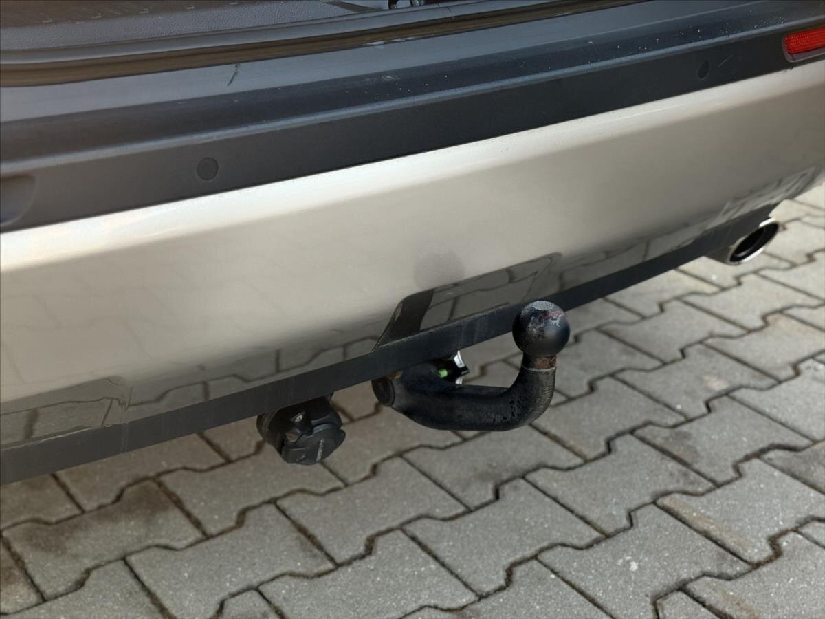 Toyota RAV4 Kombi 2,0 l 129 kw