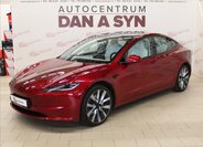 Tesla Model 3 Sedan / Limuzína 0,0 366 kw
