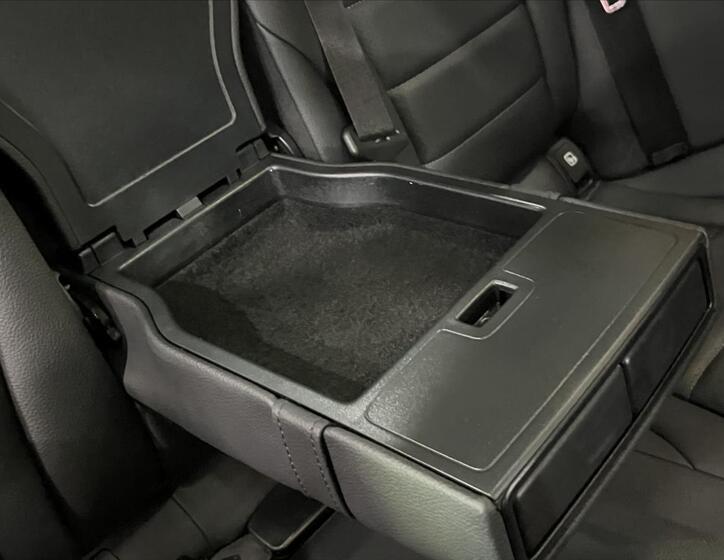 Mercedes-Benz Třídy C 30