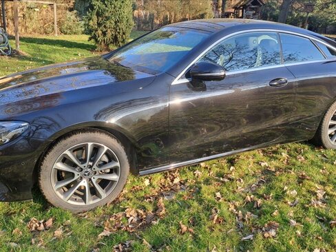 Mercedes-Benz Třídy E Kupé 2,0 l 143 kw