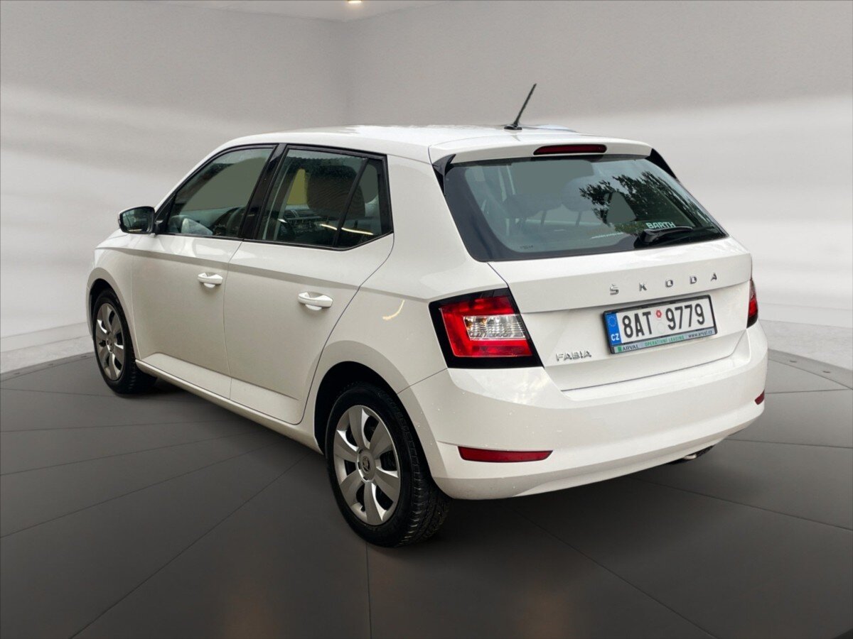 Škoda Fabia Hatchback 999,0 44 kw