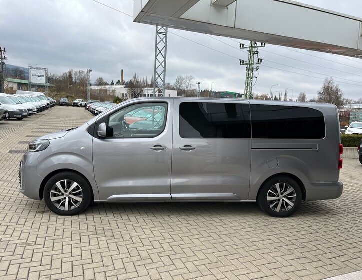 Toyota ProAce Verso 3
