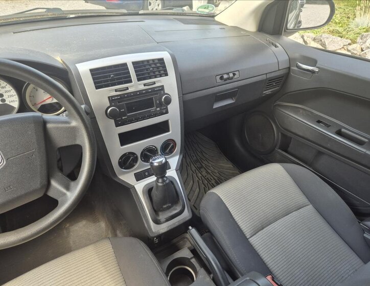 Dodge Caliber Hatchback 2,0 l 88 kw