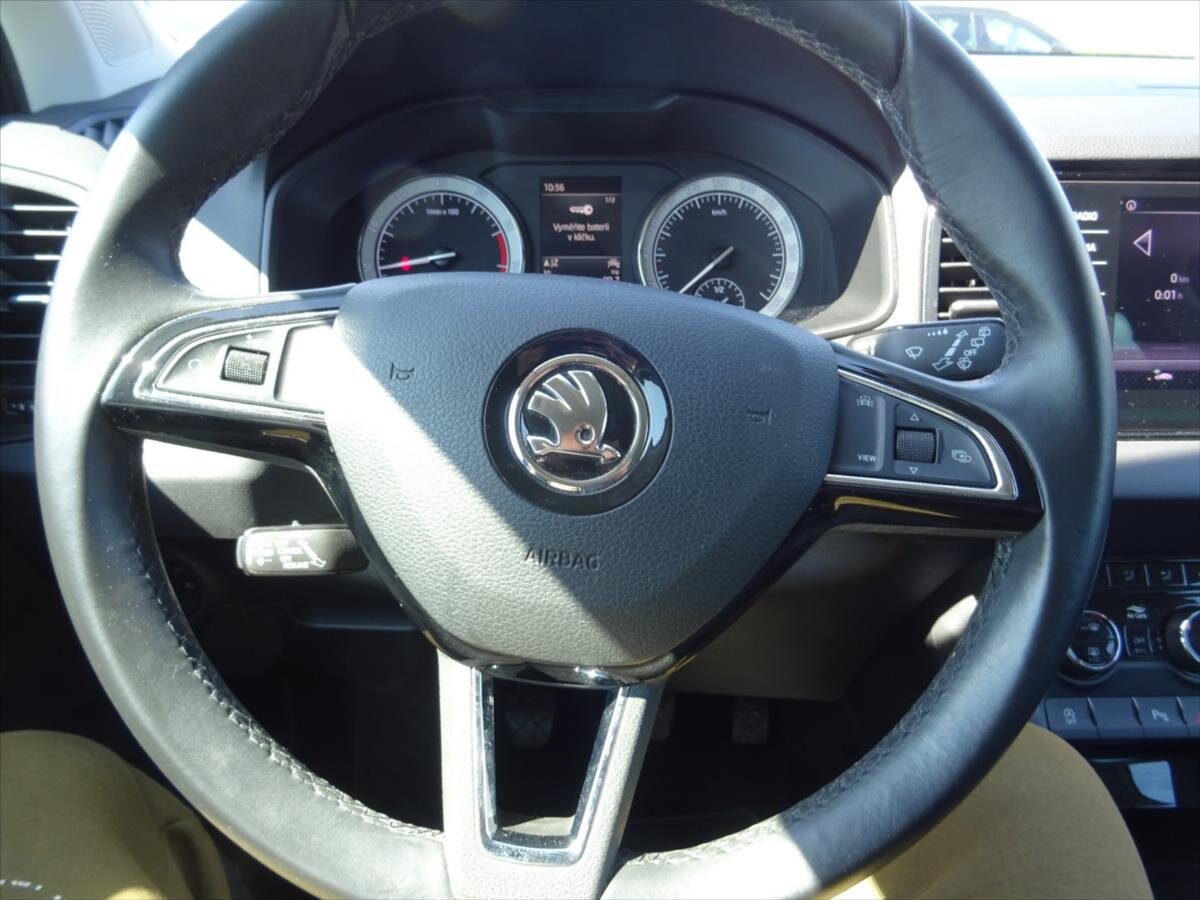 Škoda Karoq SUV 999,0 85 kw