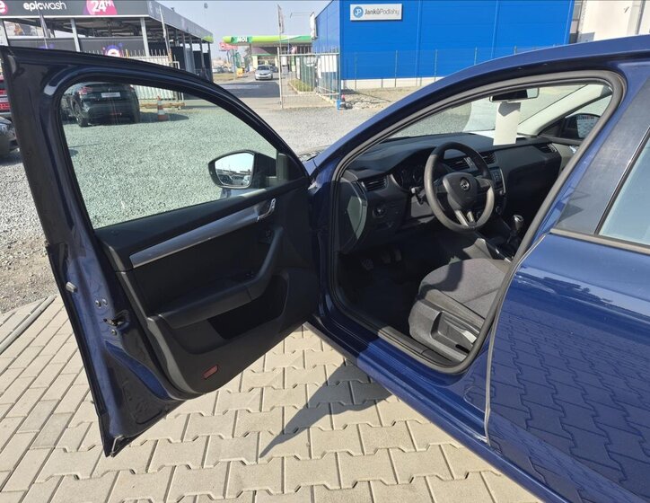 Škoda Octavia Sedan / Limuzína 1,4 l 81 kw