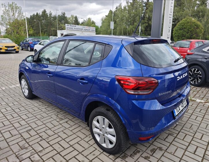 Dacia Sandero Hatchback 999,0 67 kw