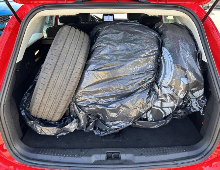 Ford Focus Kombi 999,0 92 kw