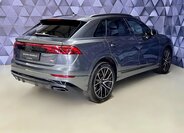 Audi Q8 SUV / Terénní 3,0 l 210 kw