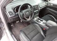 Jeep Grand Cherokee 10