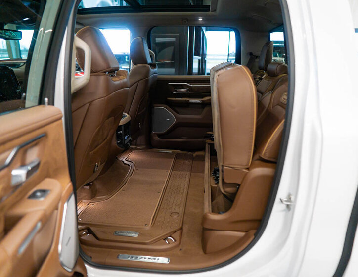 Dodge RAM Pick-up 5,7 l 291 kw