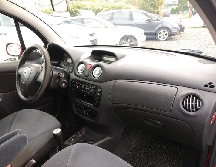 Citroën C3 8
